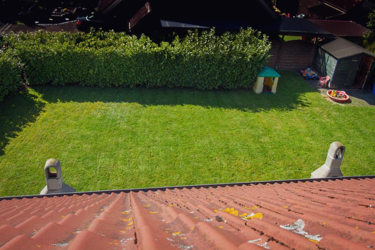 Haus Leuchtturm - Ebbe Lägenhet Krummhörn Exteriör bild
